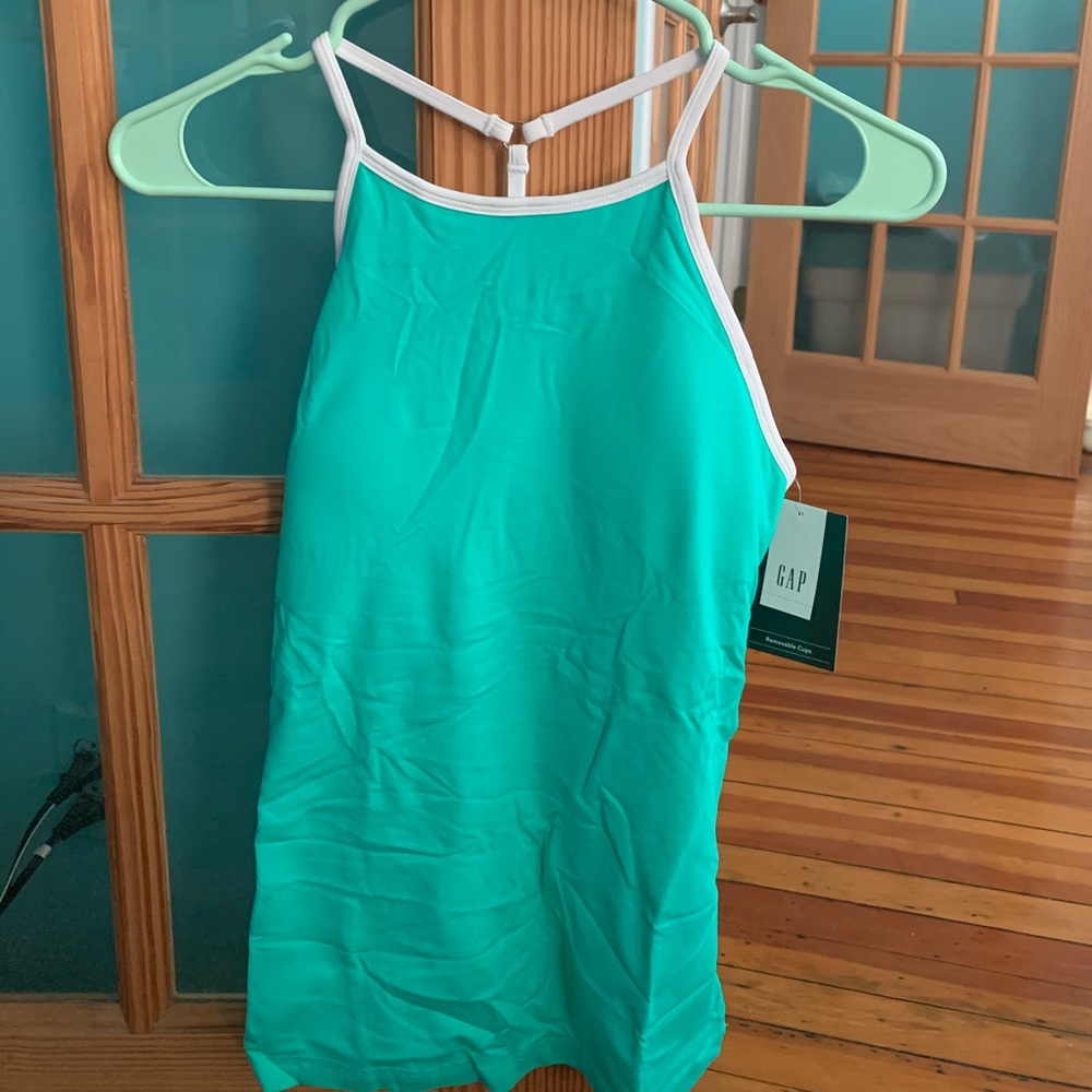 Gap tank